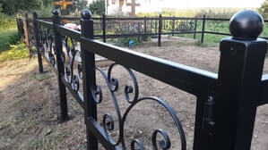 Покраска ограды любого размера